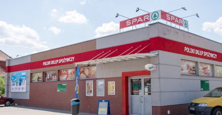Piotr i Paweł oraz Spar łączą siły. Za 18 miesięcy biznes ma być rentowny