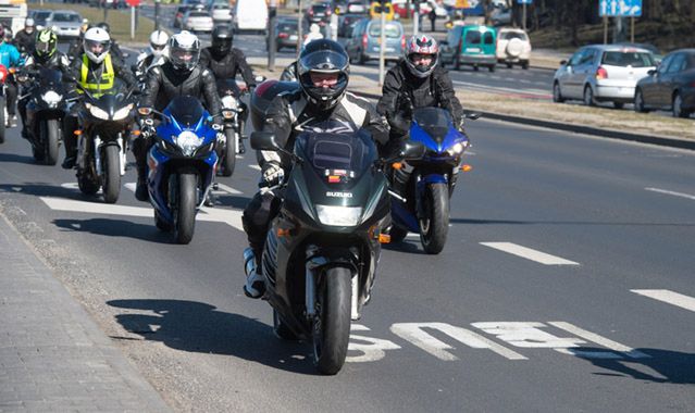 W Łodzi motocykliści uzyskali pozwolenie na jazdę buspasami