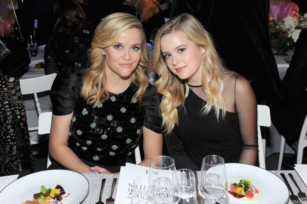 Córka Reese Witherspoon podbiła Paryż. 18-latka jest wierną kopią aktorki