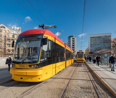 Koronawirus w Warszawie. Sobotni rozkład jazdy w komunikacji miejskiej