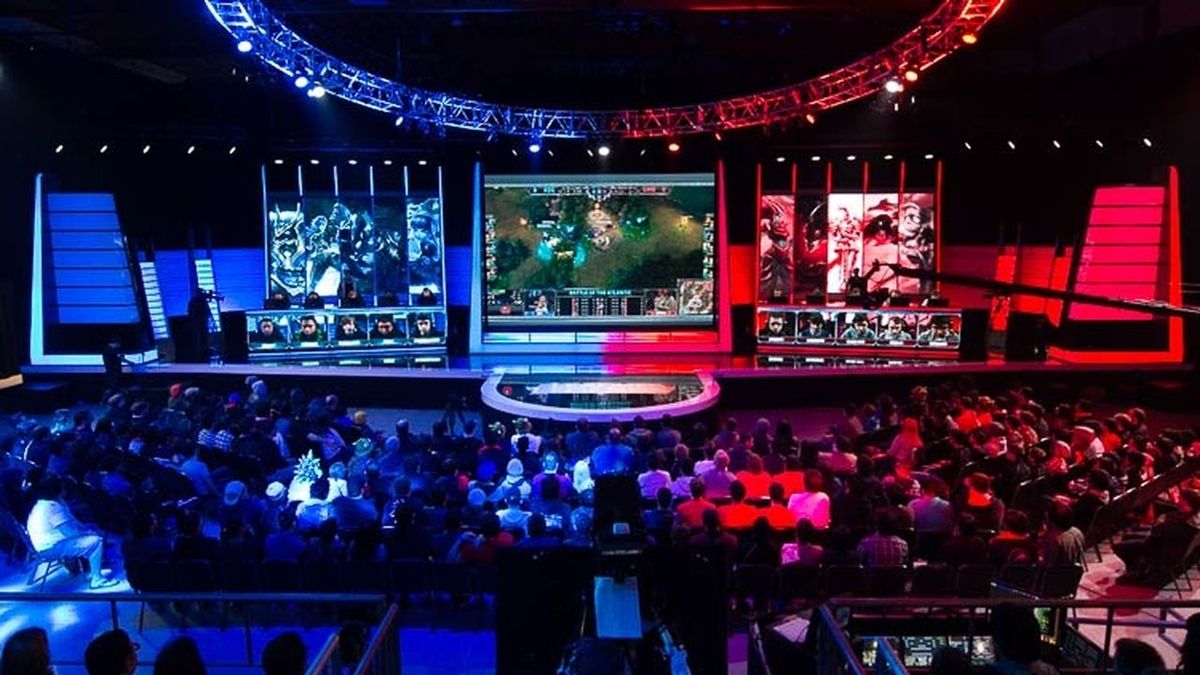 E-sportowy turniej w grę "League of Legends"