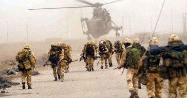 Amerykańscy marines walczą o Basrę