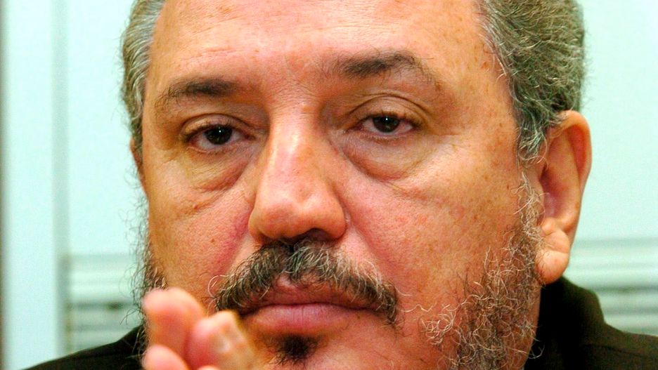 Diaz-Balart ze względu na niezwykłe podobieństwo do ojca był nazywany "Fidelito"