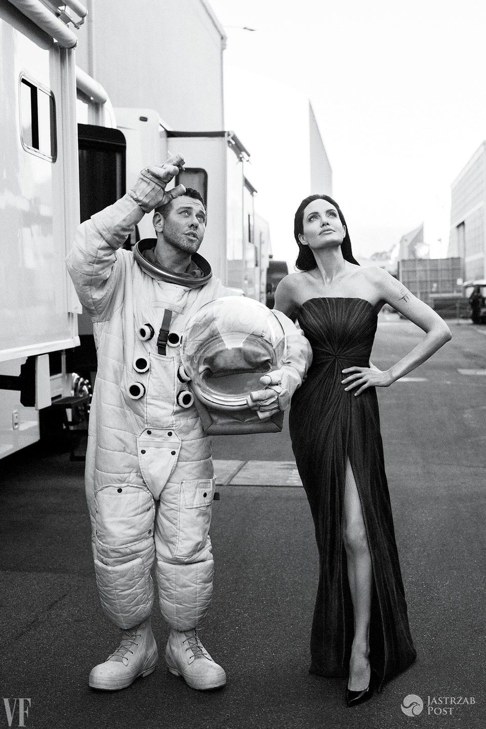 Angelina Jolie po rozwodzie pozuje w Vanity Fair 2017