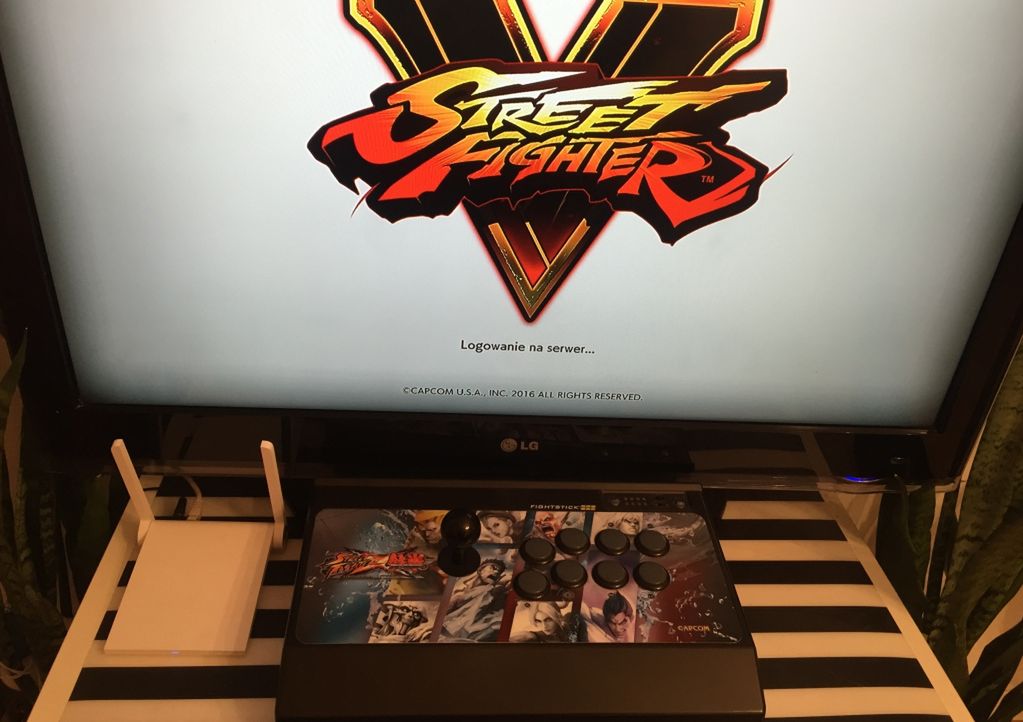 Street Fighter V - podłącz arcade stick od PS3 do PS4. Działa!
