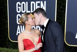Rozpromieniona Scarlett Johansson na gali Złotych Globów. Nie szczędziła ukochanemu czułości