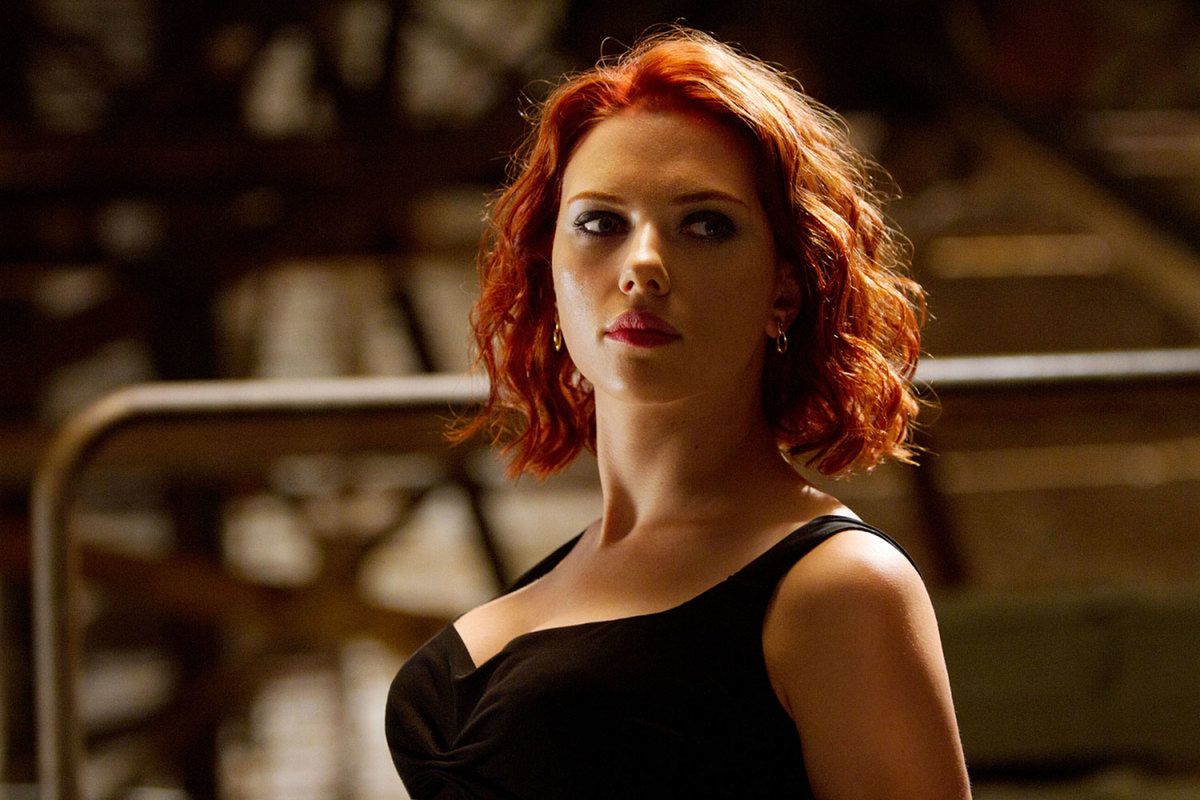 Scarlett Johansson w roli Czarnej wdowy
