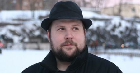 Notch: "EA niszczy świat gier"