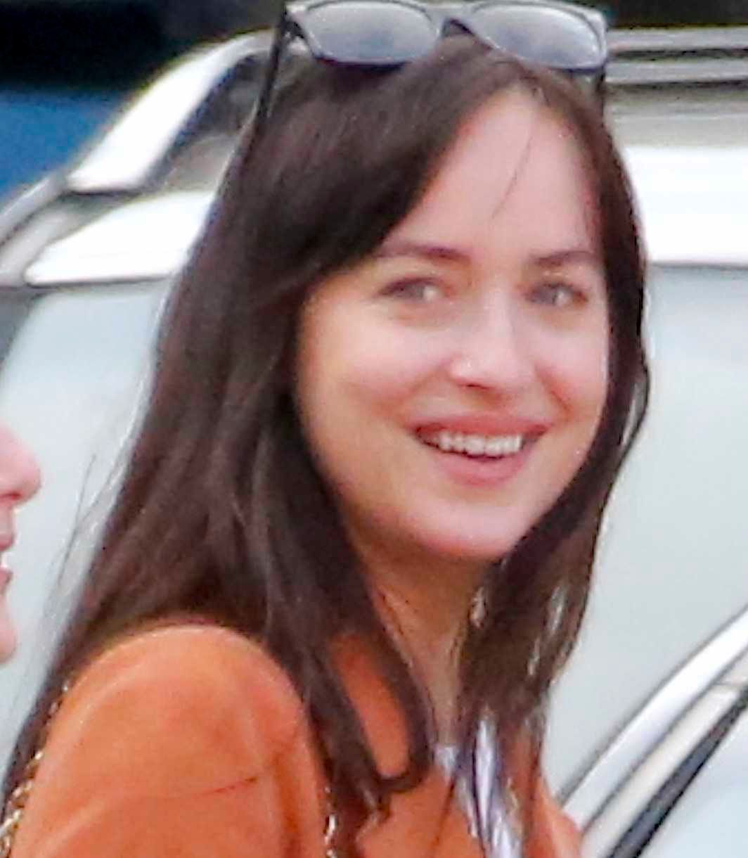 Dakota Johnson stare zęby