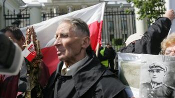 Protest przed ambasadą