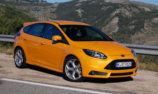 Ford Focus ST sprzedaje się lepiej niż Golf GTI