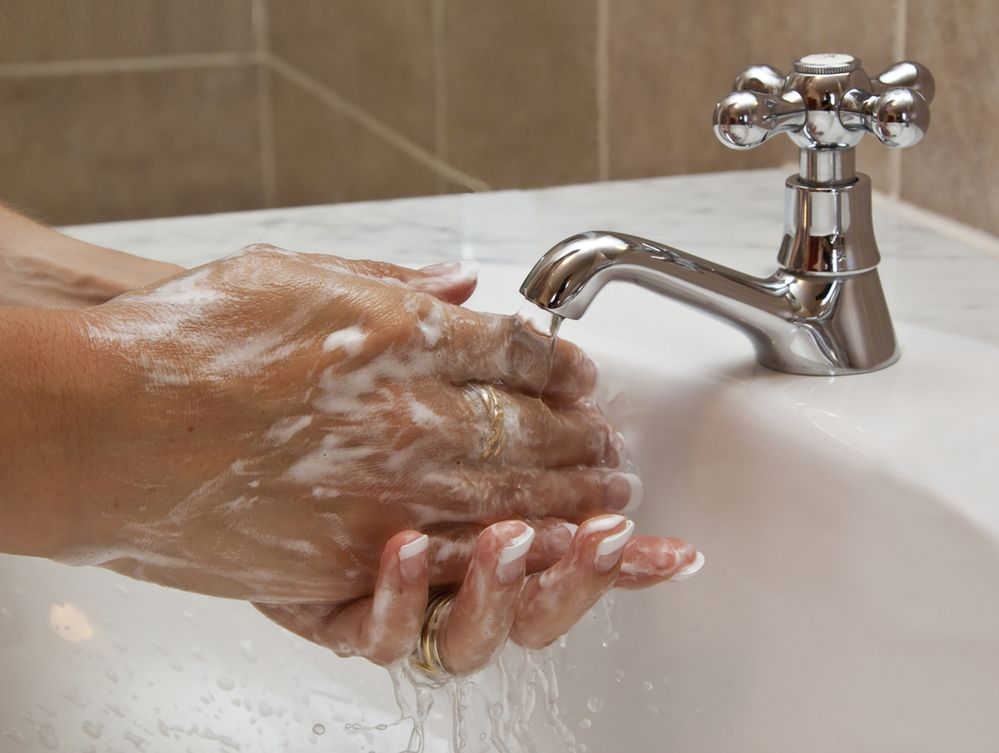 Aż 97 proc. badanych Amerykanów źle myje ręce