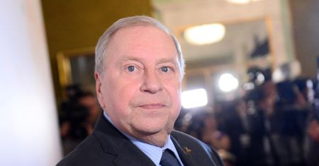 Jerzy Stuhr wspiera dzieci chore na raka. "Z tego, co wiem, dzieci zawsze chcą żyć, bawić się"