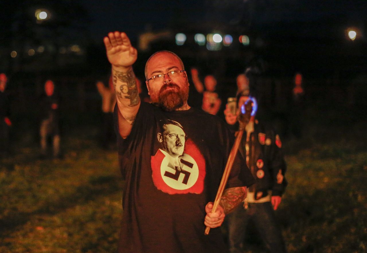 Tłumy neonazistów na festiwalu w Niemczech. Zobacz, jak się tam bawią