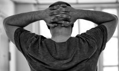 Teraz nawet proboszcz nie podaje mu ręki. Bo nie zatrudnił czterech Ukrainek do sprzątania