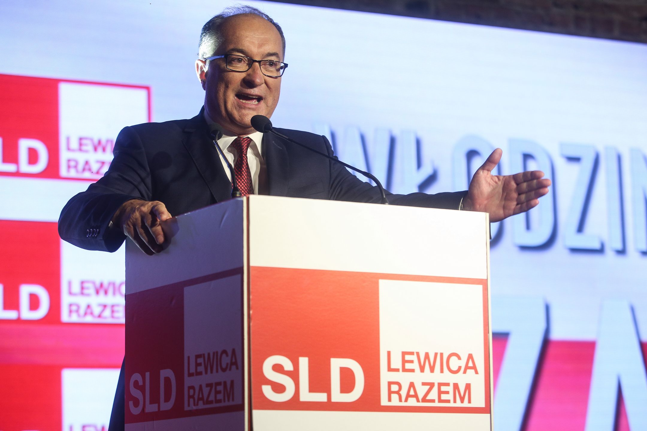 Włodzimierz Czarzasty do zarzutów odniósł się w mediach