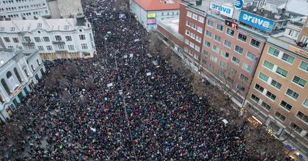 Tysiące osób protestuje na ulicach. Wszystko efektem śmierci dziennikarza