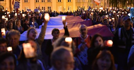 Polacy wskazali najważniejsze wydarzenia 2017 roku. Wybór okazał się trudny