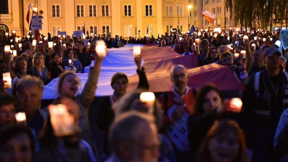 Najważniejsze wydarzenie w Polsce 2017 roku to zmiany w sądownictwie