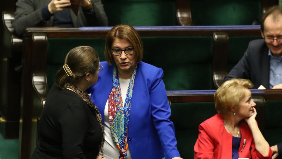 Wymiana zdań między Pawłowicz a Mazurek odbiła się szerokim echem w mediach