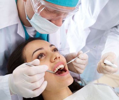 Turystyka dentystyczna. Boli cię ząb - jedź za granicę