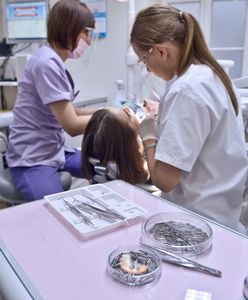 Pielęgniarka i stomatolog w szkole. Gdzie zmieścić gabinety? Dyrektorzy szukają rozwiązań