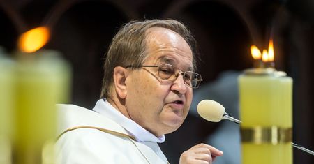 O. Tadeusz Rydzyk zaniepokojony reformą edukacji? "Duch jest nadal zatruwany"