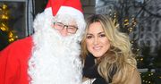 Karolina Szostak na kolanach Świętego Mikołaja. Była grzeczna w tym roku?