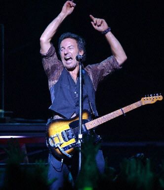 REM i Springsteen nie chcą Busha