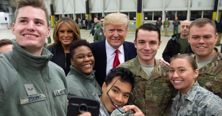 Trump chce ogromnych pieniędzy za bazy. Rząd: Nie od Polski