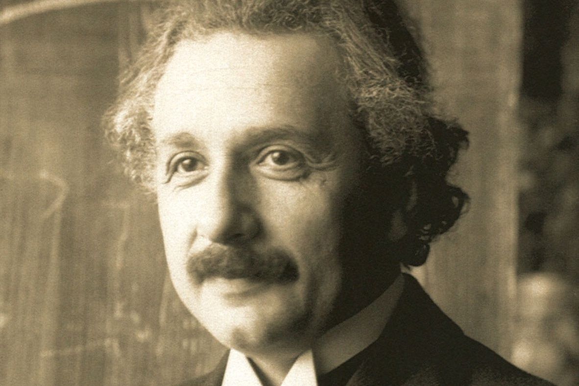 Czy Albert Einstein bił żonę?