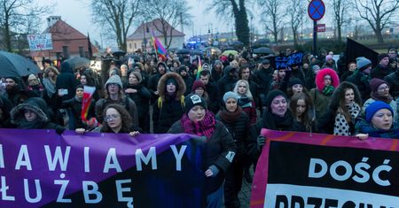 Rekordowe poparcie. Kobiety w Polsce chcą mieć prawo do aborcji