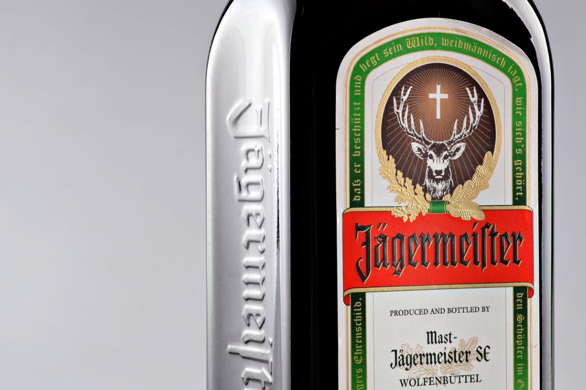 Czy logo likieru Jägermeister obraża uczucia chrześcijan? Zapadł wyrok