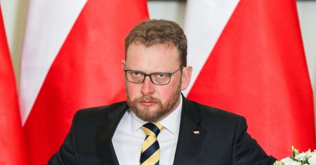 Jest oficjalna linia rządzących polityków wobec WOŚP. Szacunek dla wolontariuszy, ale...
