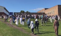 Samochód wjechał w grupę muzułmanów w Newcastle. Sześć osób jest rannych