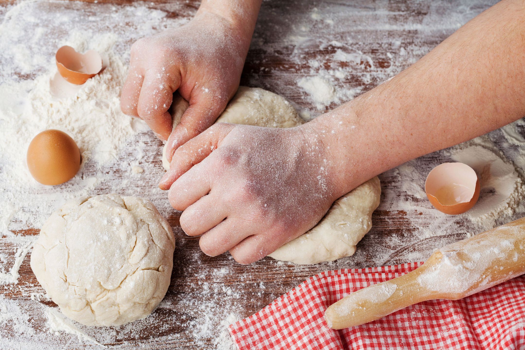 Sekretem smaku pizzy jest odpowiednio przygotowane ciasto