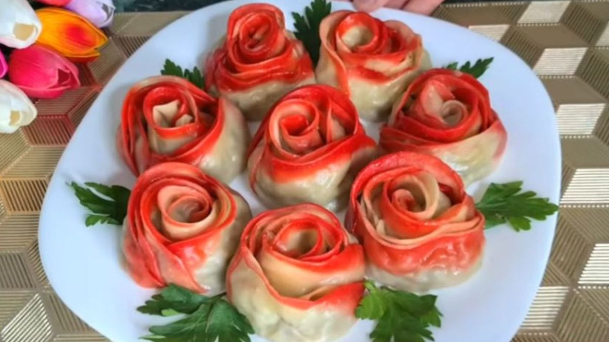 Dwukolorowe różyczki- Pyszności, źródło: Chayhana Vostok