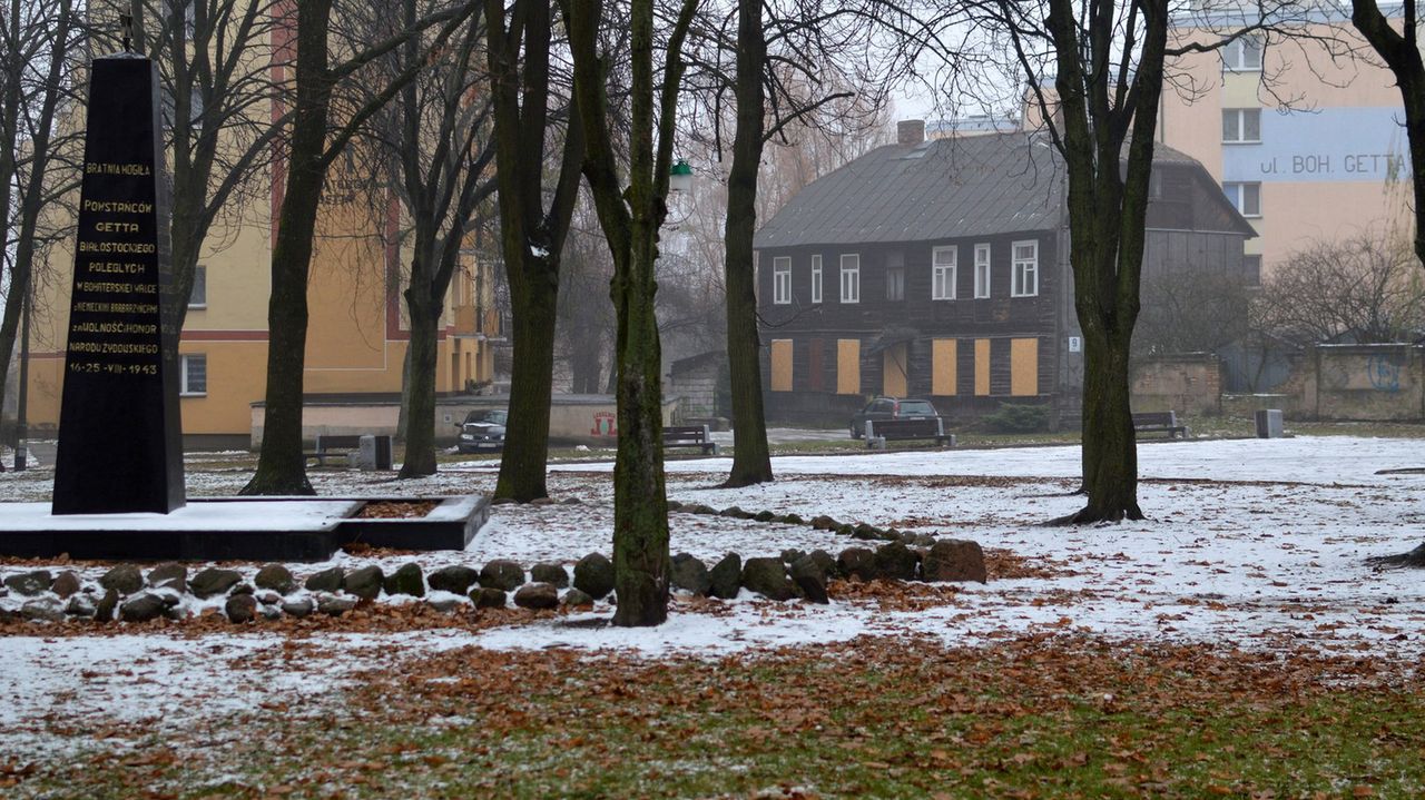 Miało być Muzeum Żydów, a będzie parking. Mieszkańcy mówią: Trzeba iść z postępem