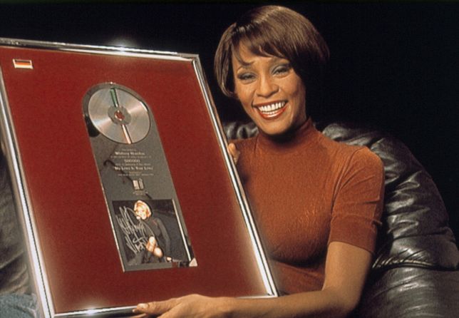 Whitney Houston 