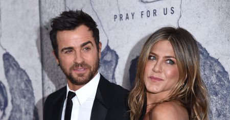 Jennifer Aniston bierze rozwód i wraca do Brada Pitta? Media huczą od plotek