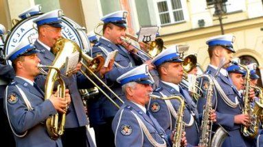 Orkiestry policyjnej z chęcią posłuchałoby wielu pacjentów