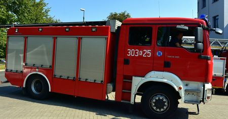 Tragiczny wypadek pod Warszawą. Straż pożarna potrąciła mężczyznę