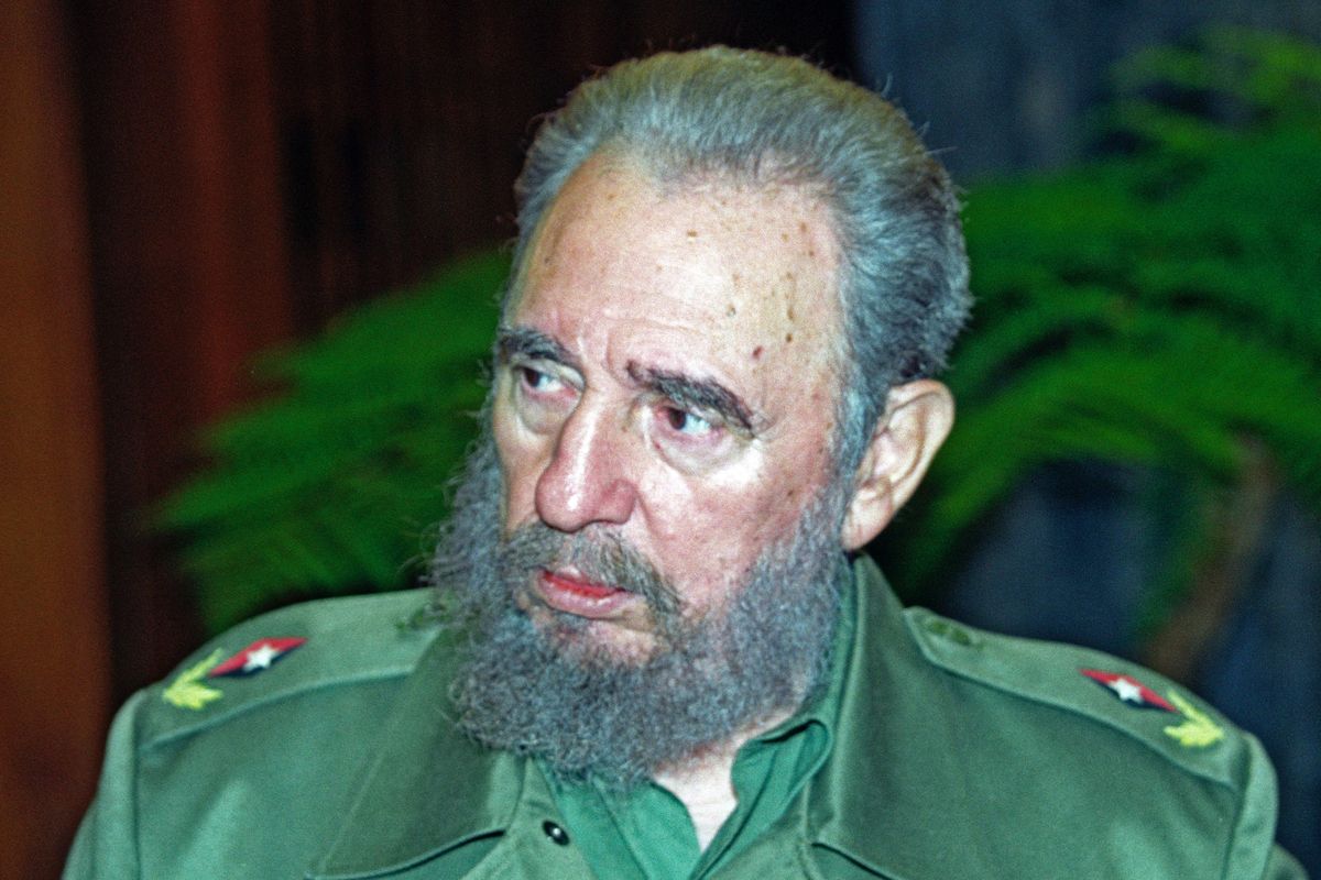 Wnuk Fidela Castro podróżuje po świecie. Afirmacja życia na Instagramie