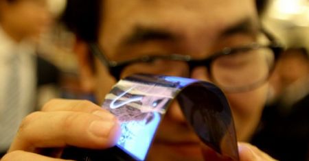 Giętki telefon Samsunga pojawi się w przyszłym roku!