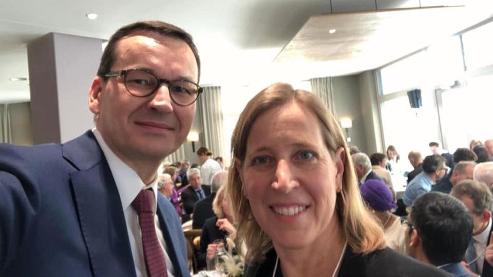 Spotkanie szefa polskiego rządu z szefową YouTube'a. Są kuzynostwem