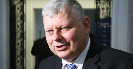 Marek Suski został bohaterem internetu. Wszystko dzięki komisji ds. Amber Gold