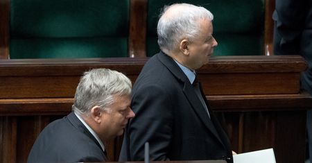 Suski popłynął. Zachwalał Kaczyńskiego wyjątkowym porównaniem