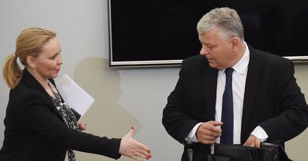 Gdzie był tłumacz? Marek Suski mówił do obcokrajowców po polsku