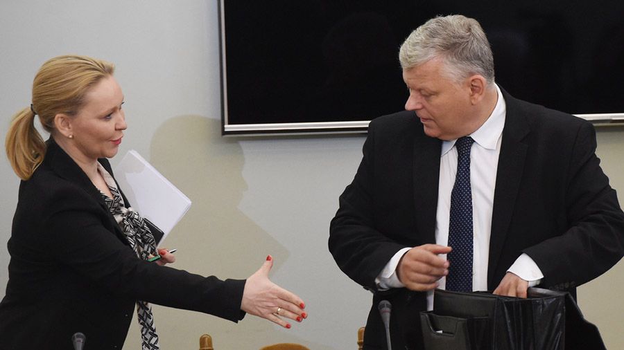 Marek Suski podczas posiedzenia komisji ds. Amber Gold