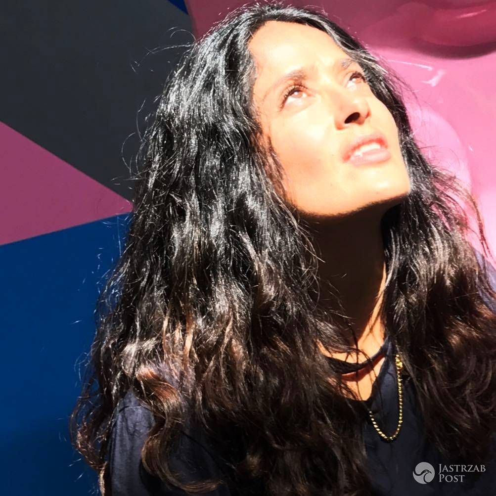 Salma Hayek pokazywała swoje naturalne włosy